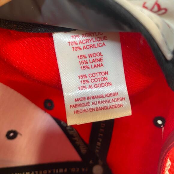 Chicago Blackhawks Hat Red Camo Bill Snapback NHL Hockey Baseball Cap - Picture 14 of 15